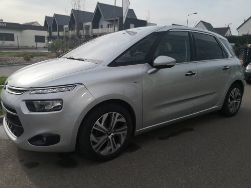 Citroën C4 Picasso (2) e-HDi 115 Exclusive ETG6 9900 euros