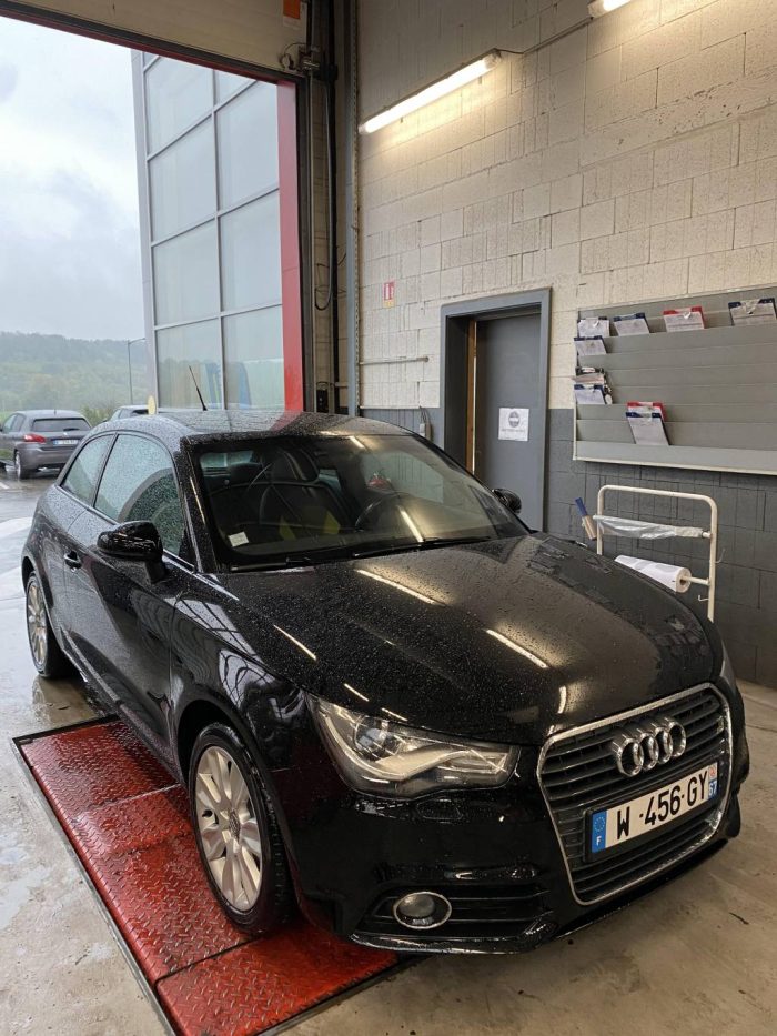 Audi A1 1.2 TFSI AMBITION 9499 euros